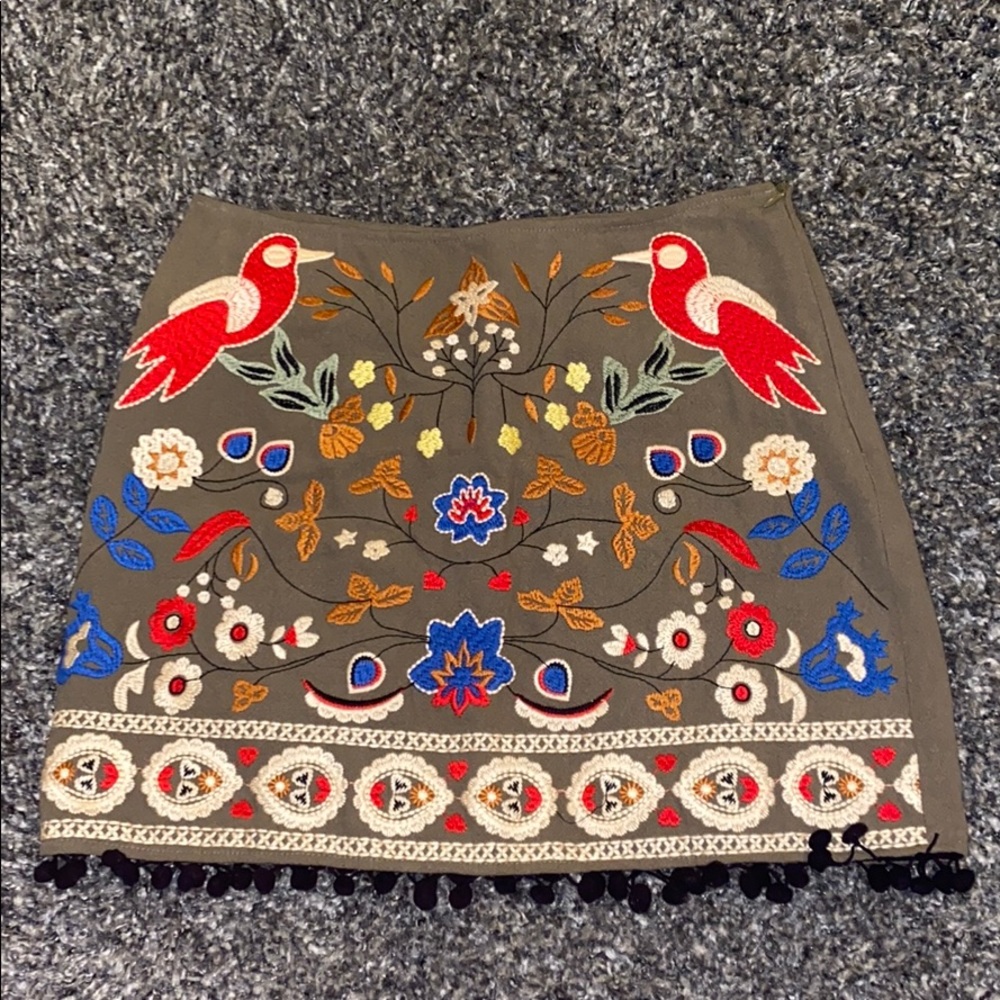 embroidary skirt